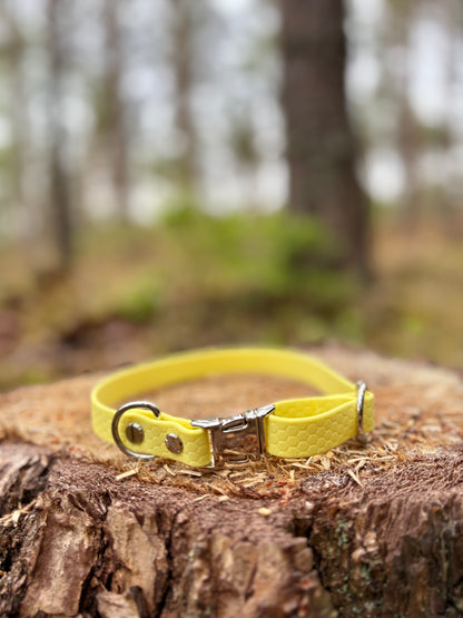 MILINJAS Halsband med spänne